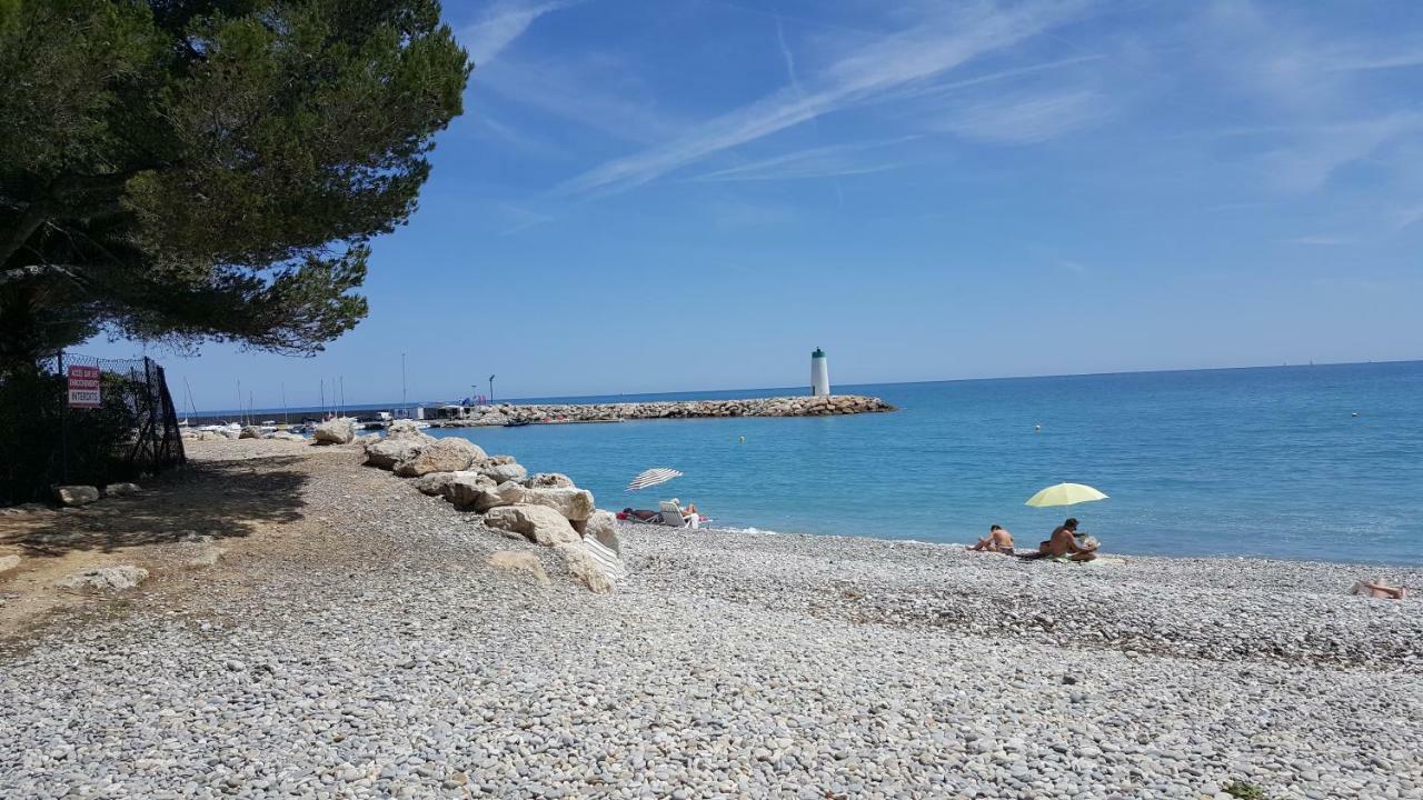 Studio Des Anges Villeneuve-Loubet Bagian luar foto